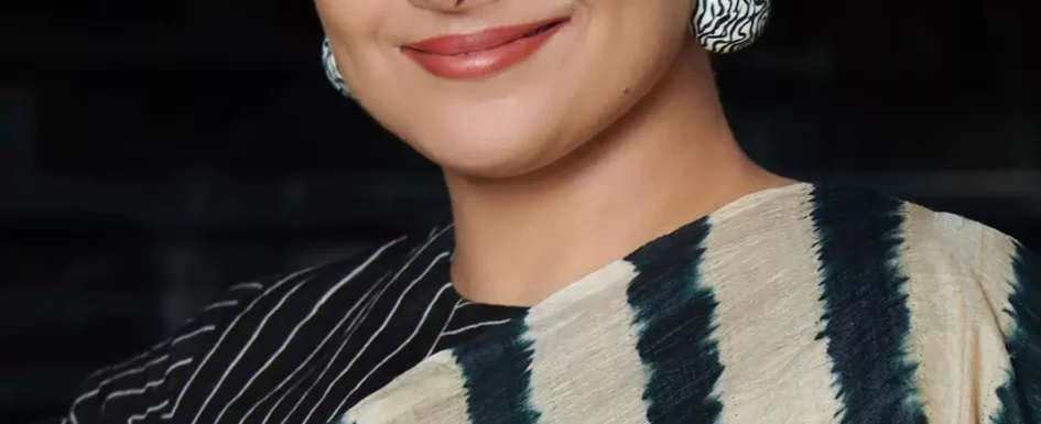 Vidya Balan - Black Ivory Striped Shibori Saree