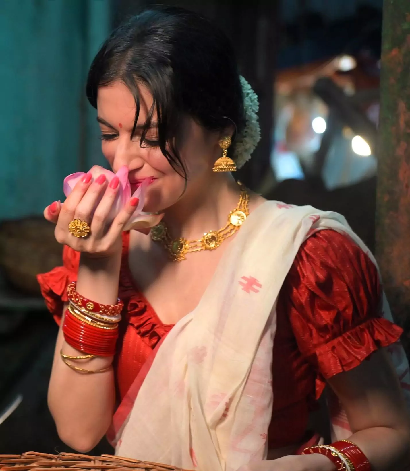 Bengali Saree Look with Jewellery Archives - myMandap