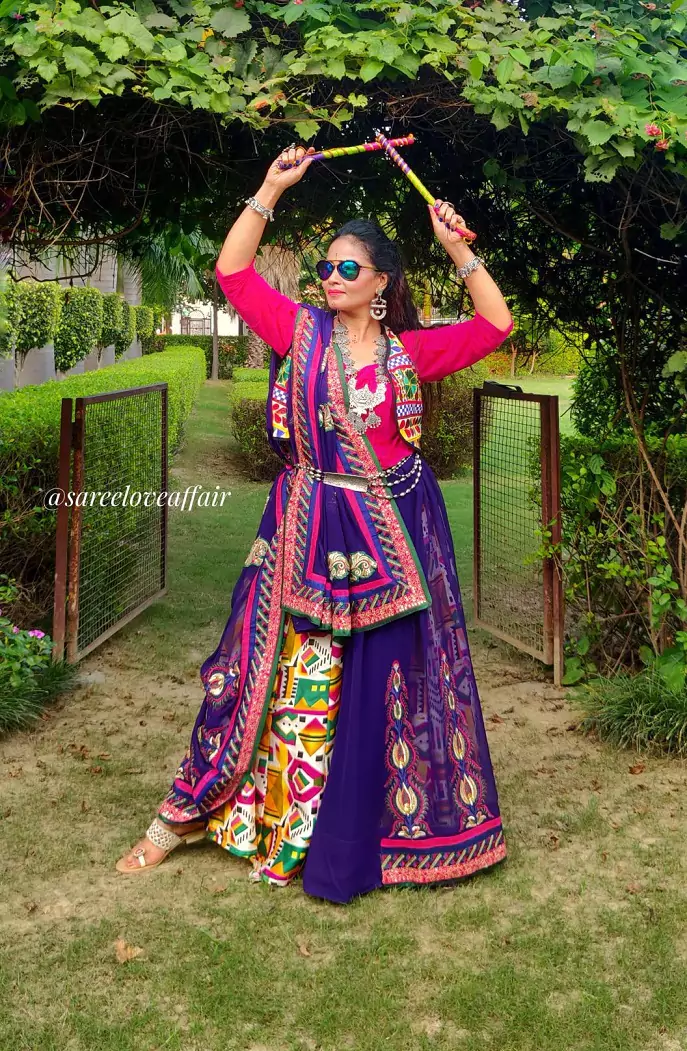 Orange Color Indian Garba Chaniya Choli #LehengaCholi | Garba dress, Dandiya  dress, Garba chaniya choli